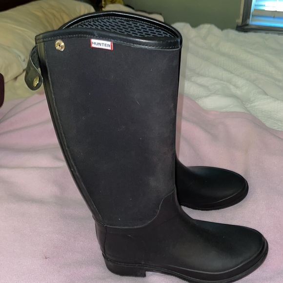 Hunter rain boots size 7 - Picture 3 of 5